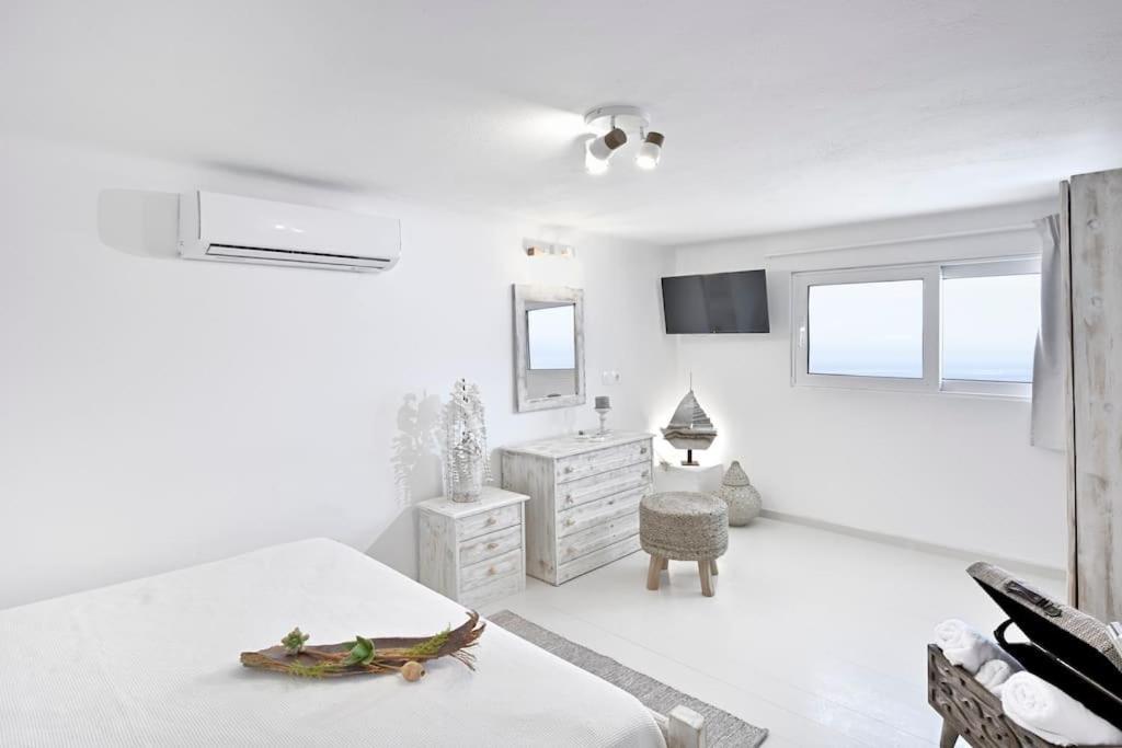 Mykonos Sea View Luxury Villa By Calypso Sunset Villas Mykonos Town Luaran gambar
