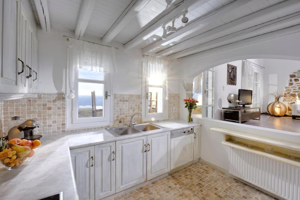 Mykonos Sea View Luxury Villa By Calypso Sunset Villas Mykonos Town Luaran gambar